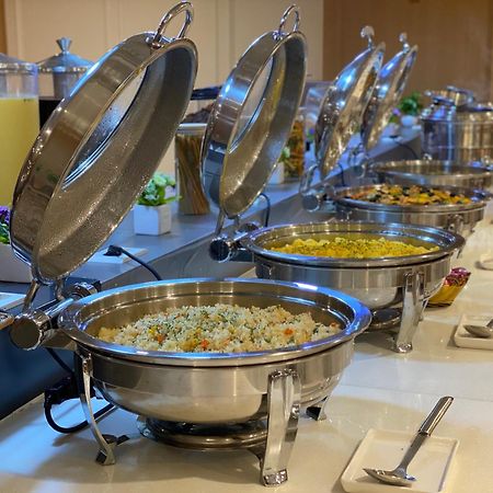 Hotel Skypark Myeongdong 2 Сеул Екстер'єр фото