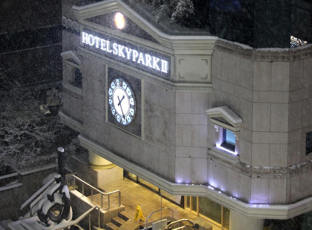 Hotel Skypark Myeongdong 2 Сеул Екстер'єр фото